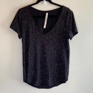 Lululemon Love V Neck T-Shirt